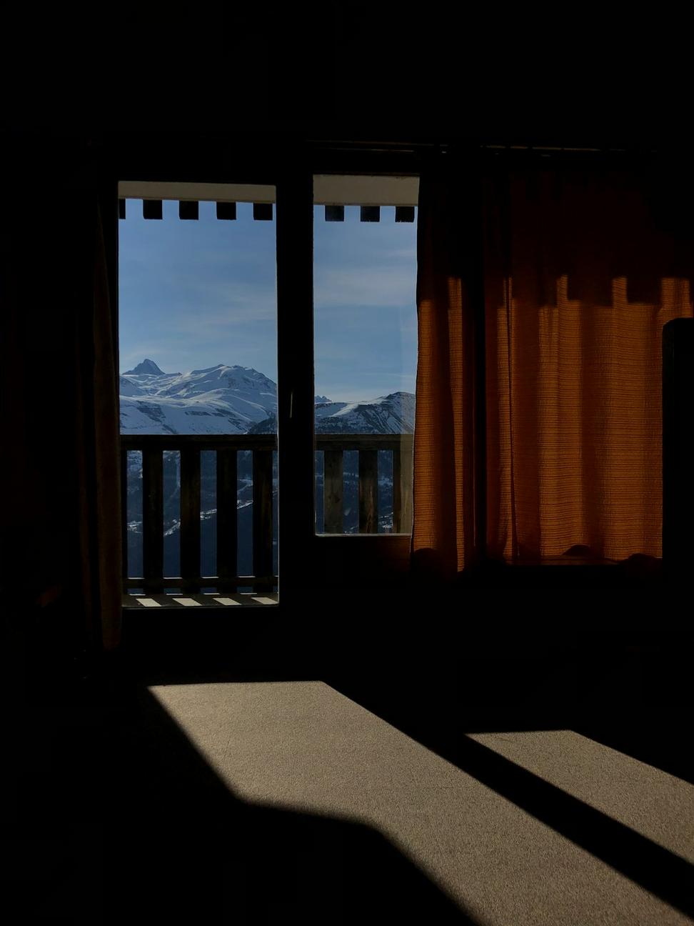 Glacier View Room